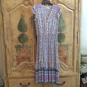 Spell & The Gypsy Dahlia Midi Dress
Size M